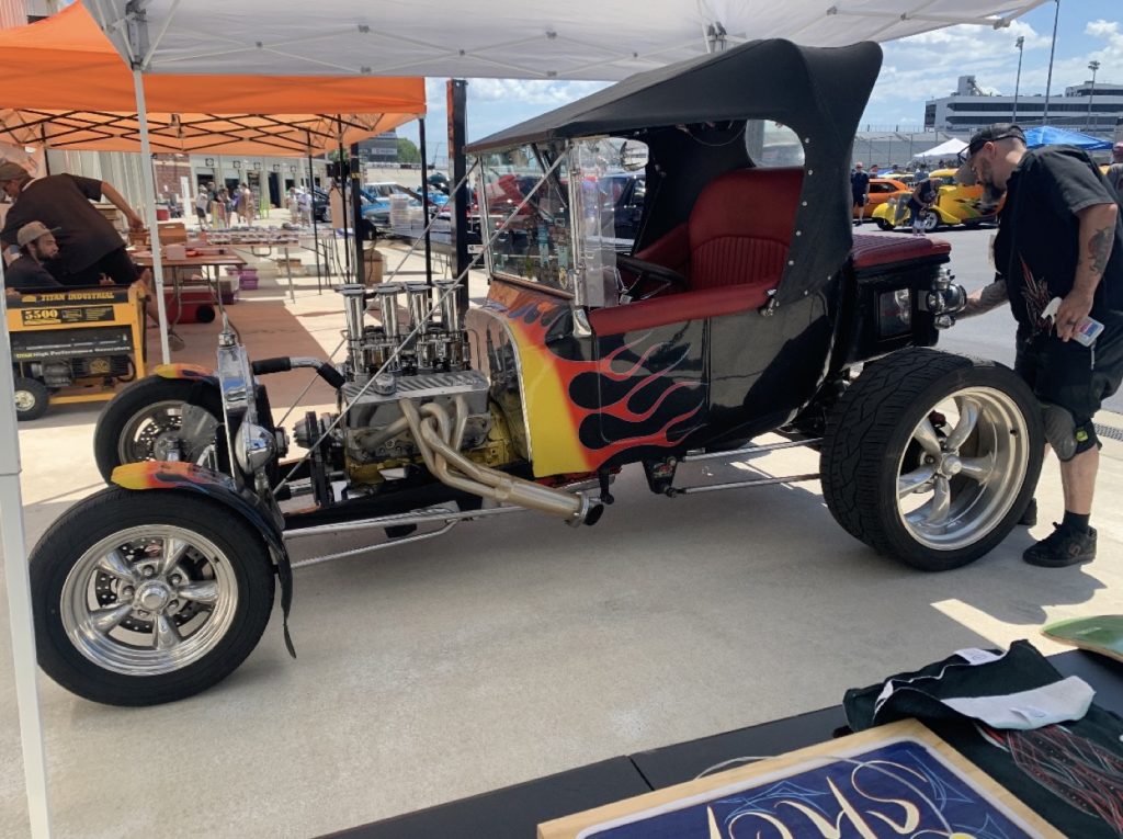Daddy-O event booth at a vintage car gathering